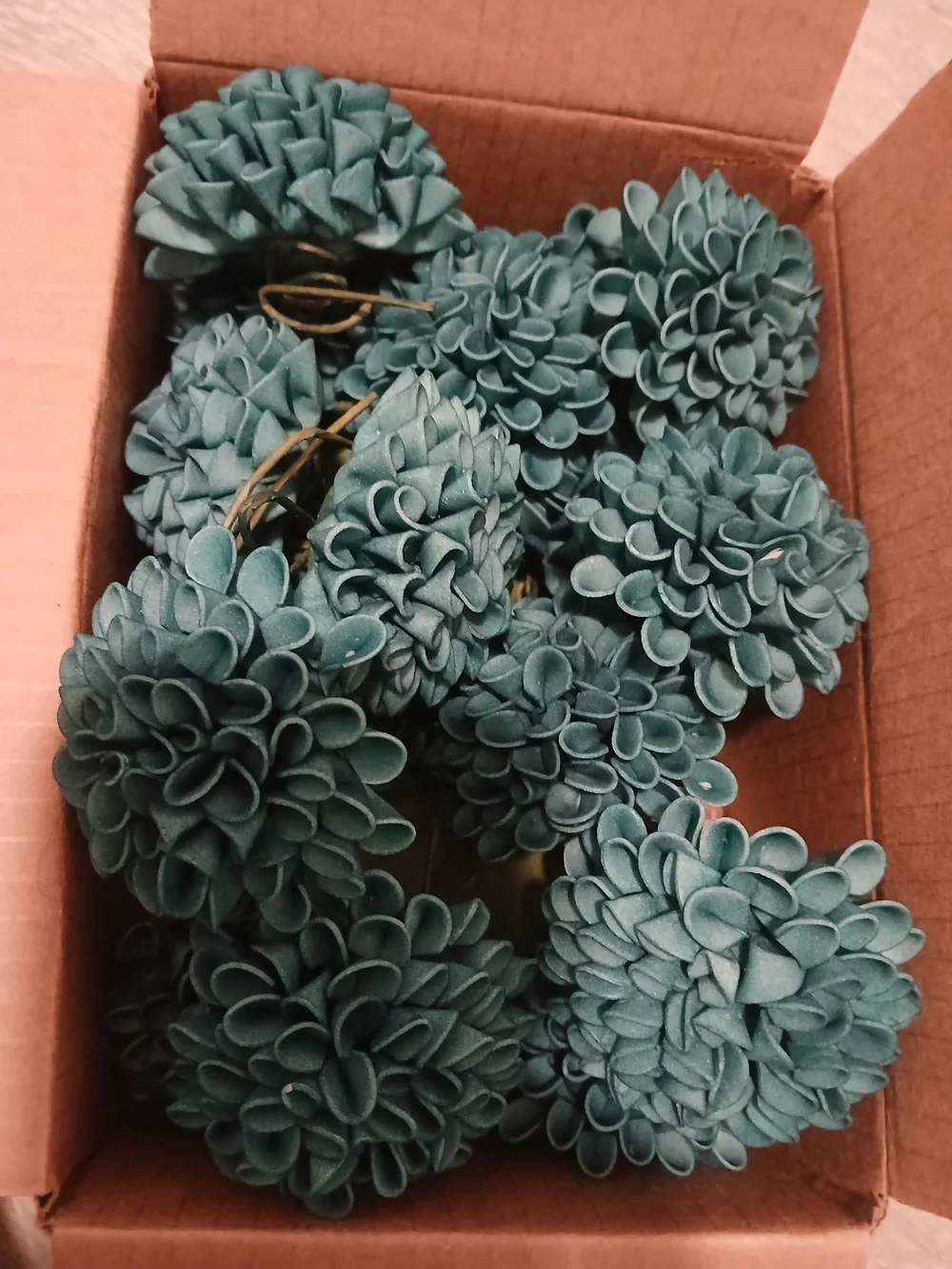 20 Artificial Teal Flowers With Stems